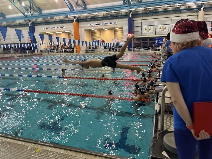 Ridgewood YMCA Breakers Swim Team Home
