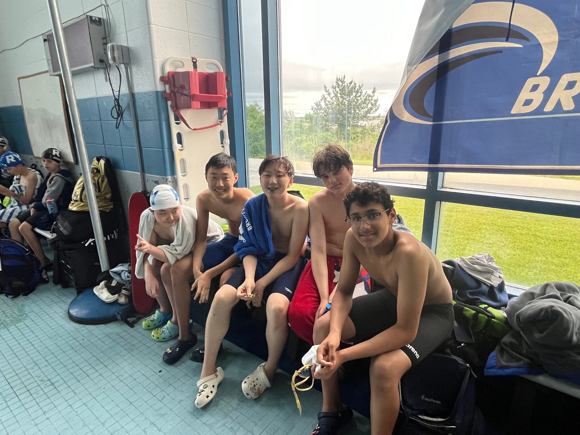 Ridgewood YMCA Breakers Swim Team Home