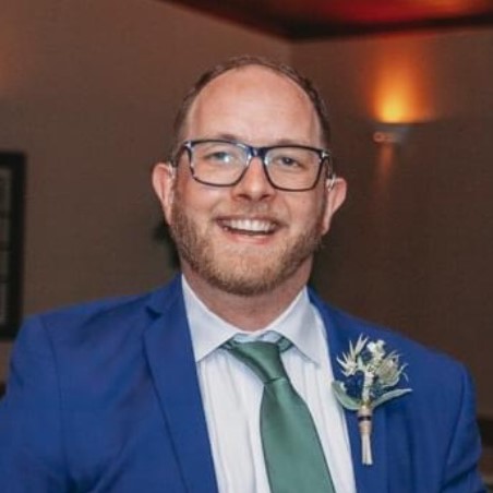 HEAD COACH/GOLD COACH - Jamie Schnurer  headcoach@foxvalleywave.org  gold@foxvalleywave.org  Coach Jamie swam competitively for Appleton North High School. She lettered all four years and was a four-time state qualifier as well. Her leadership and motivational skills earned her the team captain position for both the Appleton North Swim and Track teams. After swimming for Lehigh University in Pennsylvania, Jamie transferred to UW Madison and where she earned her degree in Dietetics. In her free time Coach Jamie likes to spend time with her husband and two daughters, as well as run. 